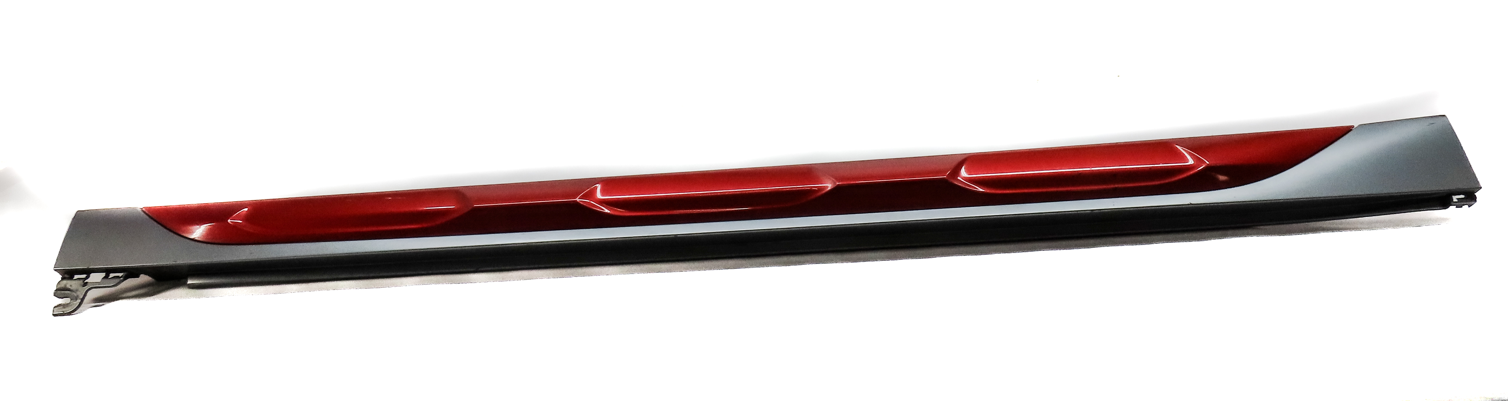 2018 BMW X2 (F39) FRONT RIGHT PASSENGER ROCKER TRIM PANEL MOULDING (ORANGE) — exact item pictured